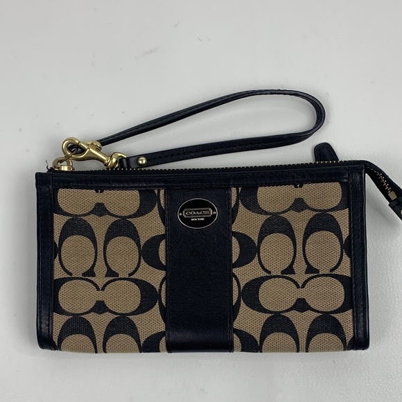 Coach Handbags - Coach Signature Jacquard Black and Tan Wristlet wallet Gold zipper Pockets EUC